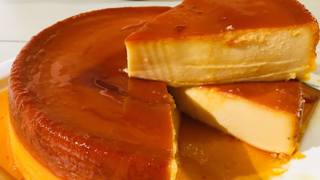 Deléitate con un delicioso flan de queso a baño maría