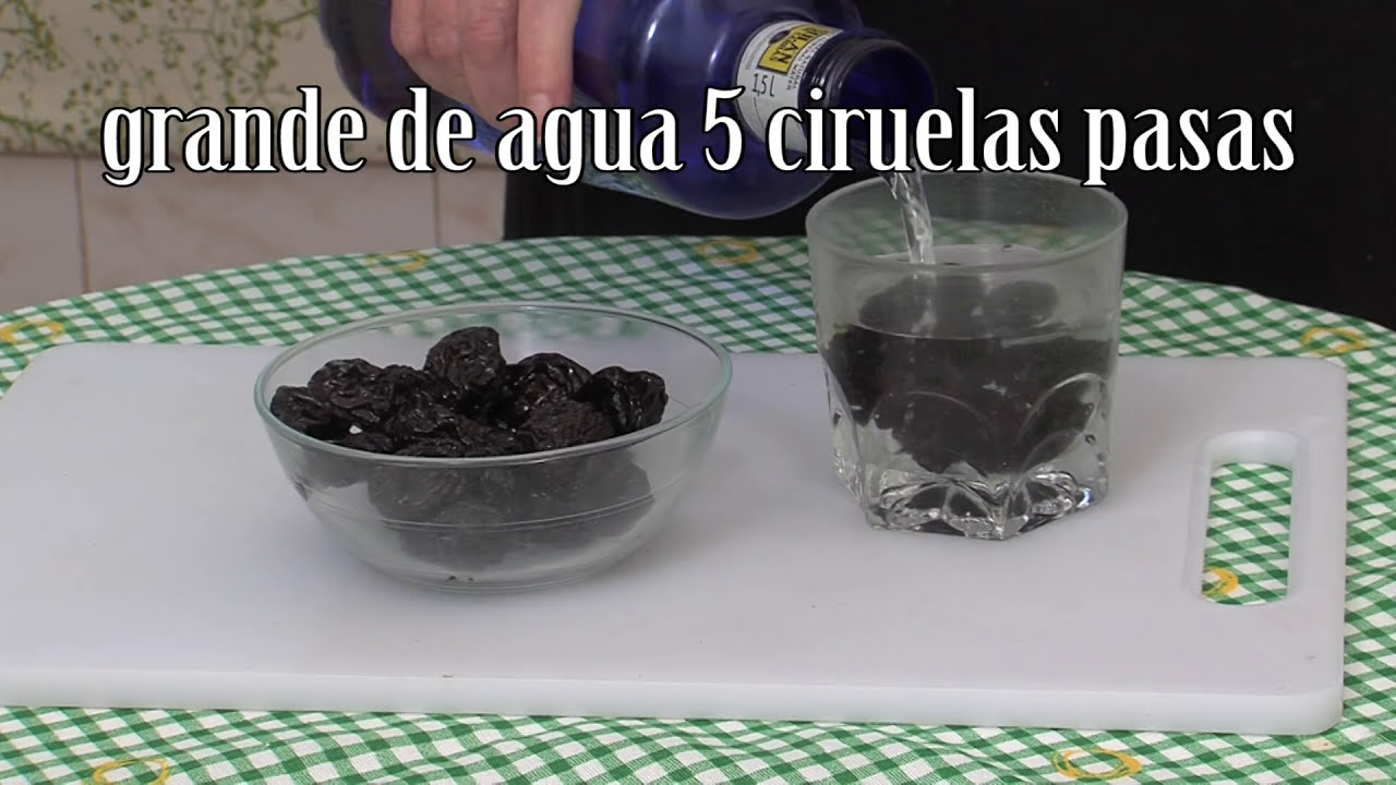 Agua de ciruela pasa para combatir el estreñimiento: aprende a prepararla en casa