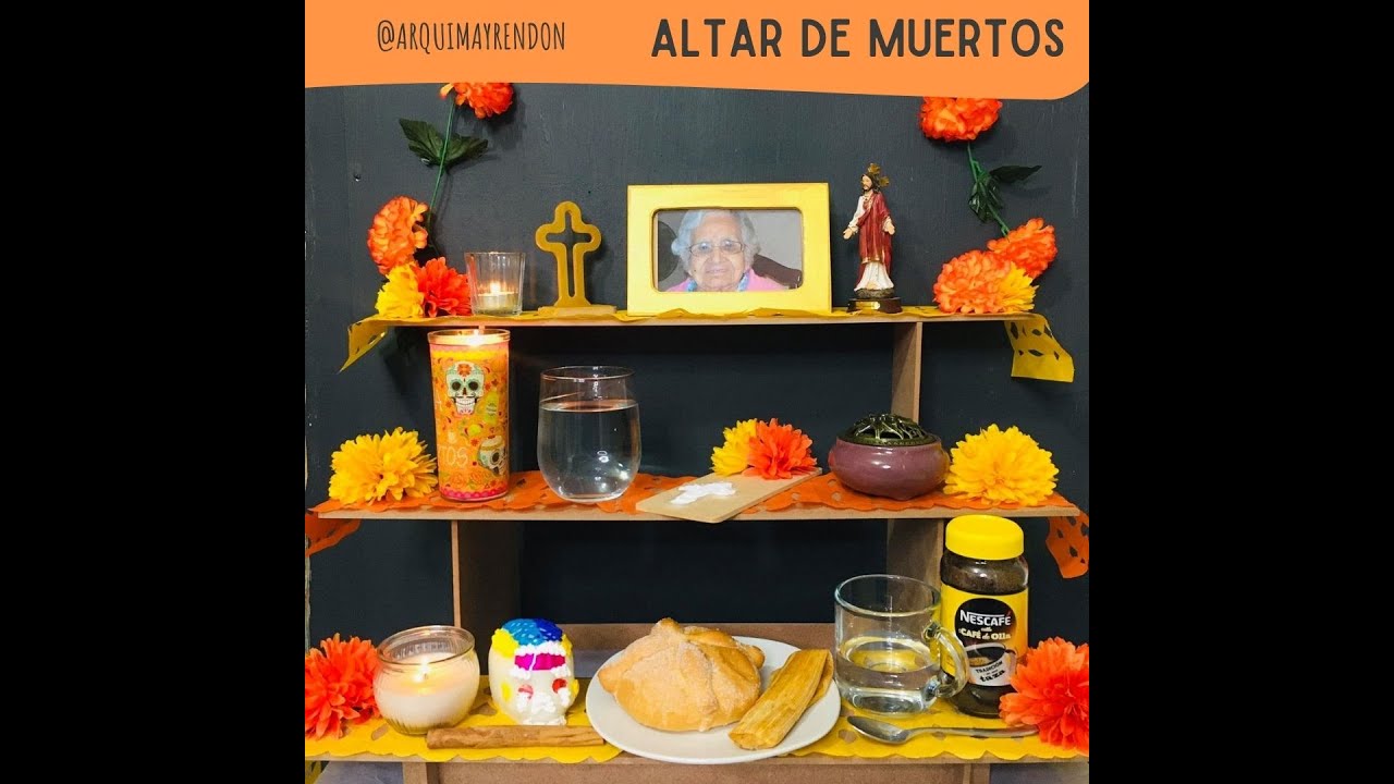 Arco altar de muertos de 3 niveles: Un altar de muertos impresionante en 3 niveles